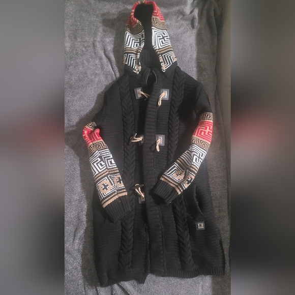 Sweater - Picture 2 of 2